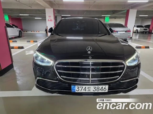 Фотография автомобиля — Mercedes-Benz S-Class W223