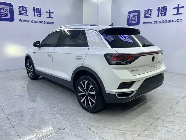 Volkswagen T-Roc — Фото автомобиля 17