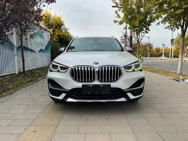 BMW X1 — Фото автомобиля 3