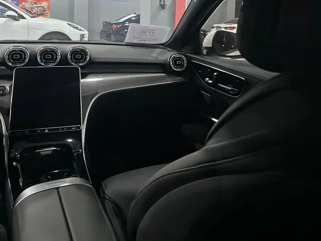 Mercedes-Benz C-Class — Фото автомобиля 12