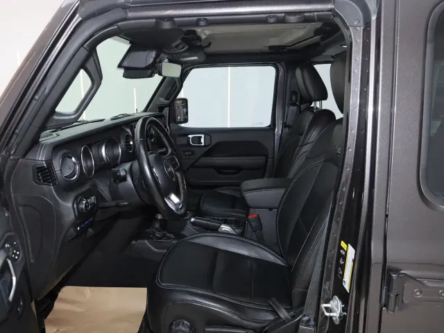 Jeep Wrangler 4xe — Фото автомобиля 10