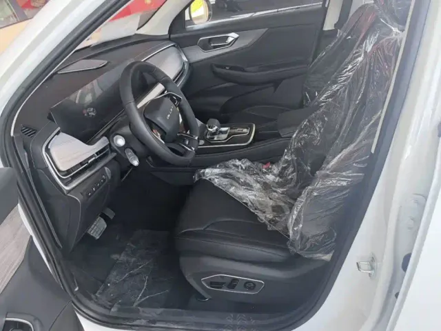 BAIC X7 — Фото автомобиля 14