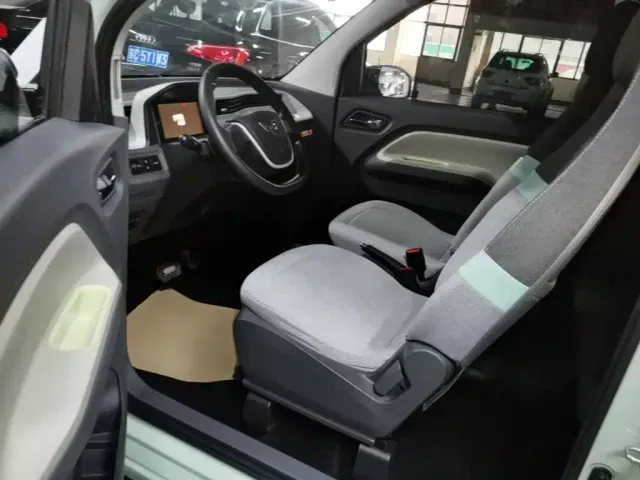 Wuling Hongguang Mini EV — Фото автомобиля 14