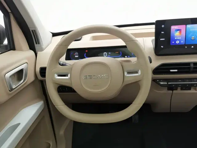 Geely Panda — Фото автомобиля 11