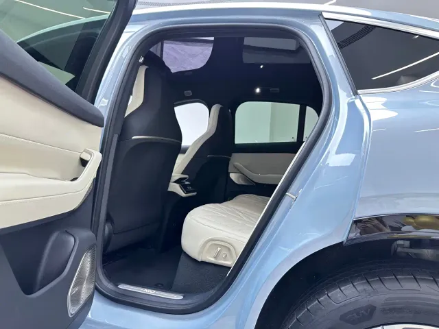 Nio EC6 — Фото автомобиля 10