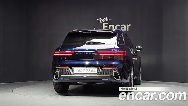 Genesis GV70 2.5T Бензин AWD — Фото автомобиля 3
