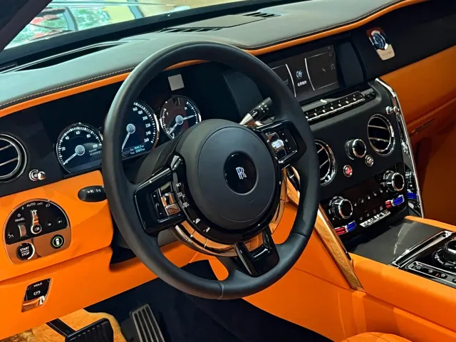 Rolls-Royce Cullinan — Фото автомобиля 7