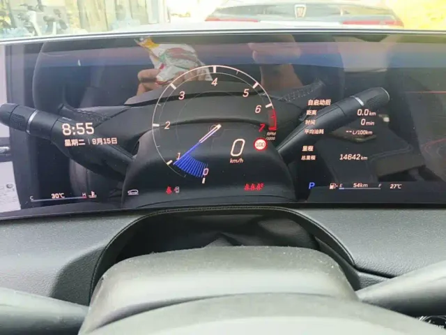 Cadillac CT5 — Фото автомобиля 11