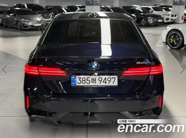 BMW 5 Series G60 — Фото автомобиля 3