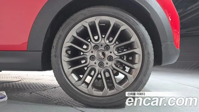 Mini Cooper — Фото автомобиля 21