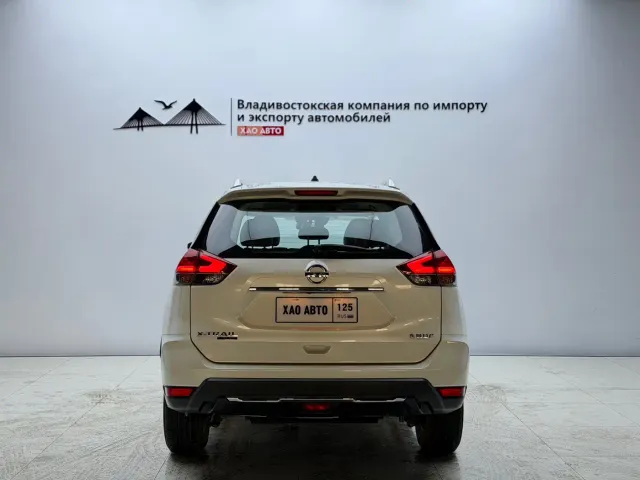 Nissan X-Trail — Фото автомобиля 5