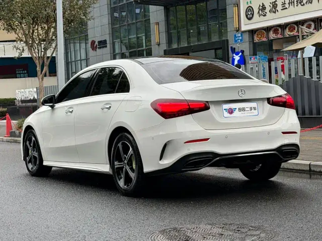 Mercedes-Benz A-Class — Фото автомобиля 4