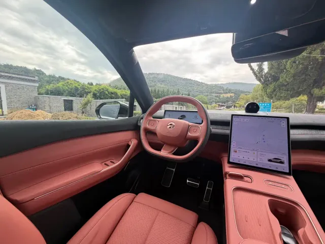 Nio EC7 — Фото автомобиля 9