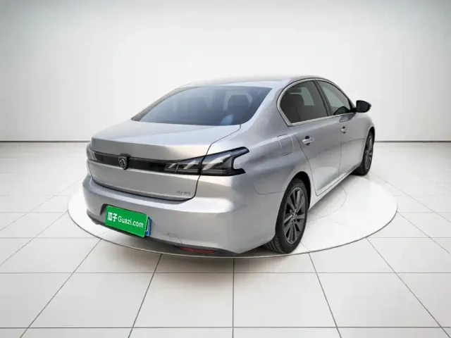 Peugeot 408 — Фото автомобиля 6