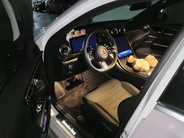 Mercedes-Benz C-Class — Фото автомобиля 8