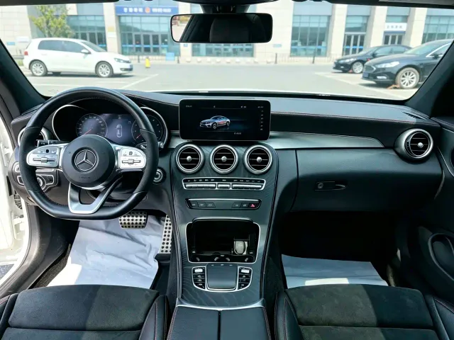 Mercedes-Benz C-Class — Фото автомобиля 5