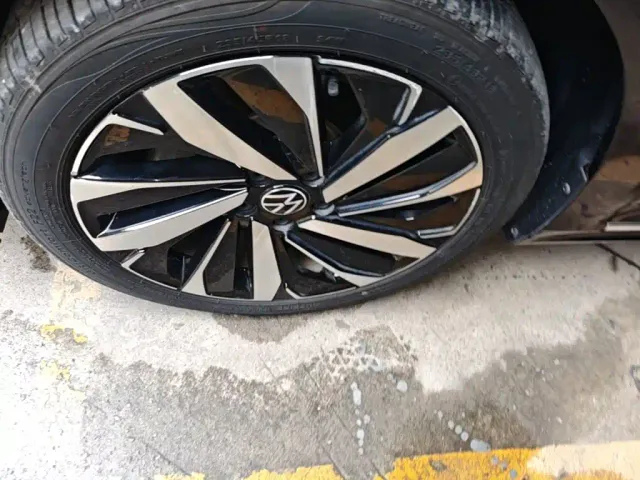 Volkswagen Passat — Фото автомобиля 22