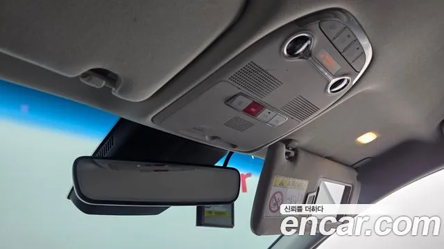 Hyundai Grandeur New — Фото автомобиля 28