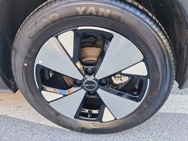 BYD Dolphin — Фото автомобиля 13