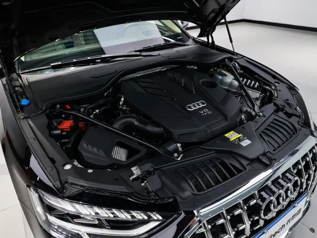 Audi A8 — Фото автомобиля 26