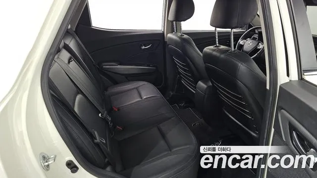 KG_Mobility_Ssangyong TIBOLI Very New Tivoli Бензин 1.5 2WD — Фото автомобиля 11