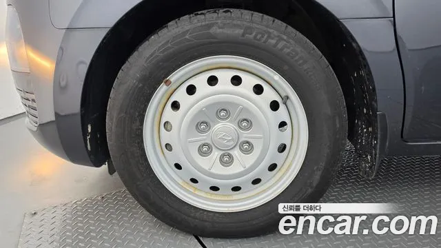Hyundai Staria — Фото автомобиля 5