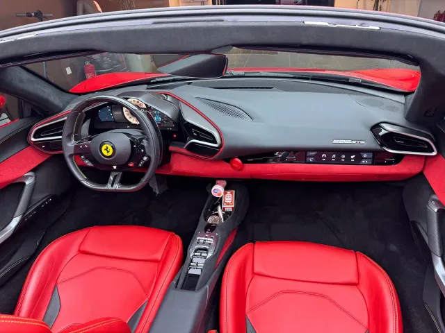 Ferrari 296 — Фото автомобиля 23