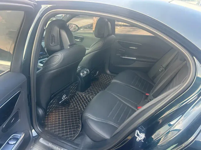 Mercedes-Benz C-Class — Фото автомобиля 3