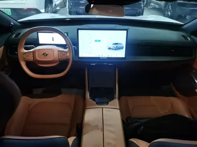 Dongfeng eπ 007 — Фото автомобиля 9