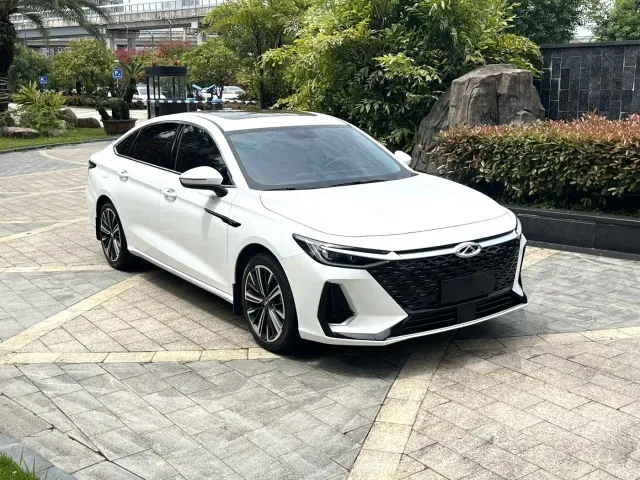 Chery Arrizo 8 — Фото автомобиля 3