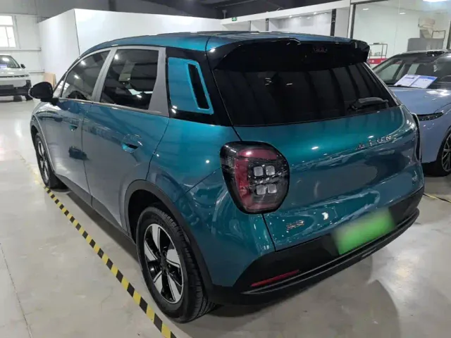 GAC Aion UT — Фото автомобиля 4