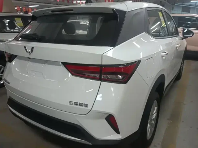 Wuling Xingchi — Фото автомобиля 6