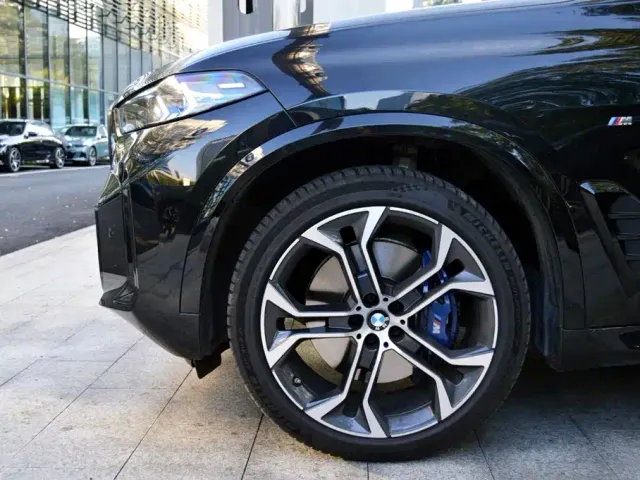 BMW X5 — Фото автомобиля 13