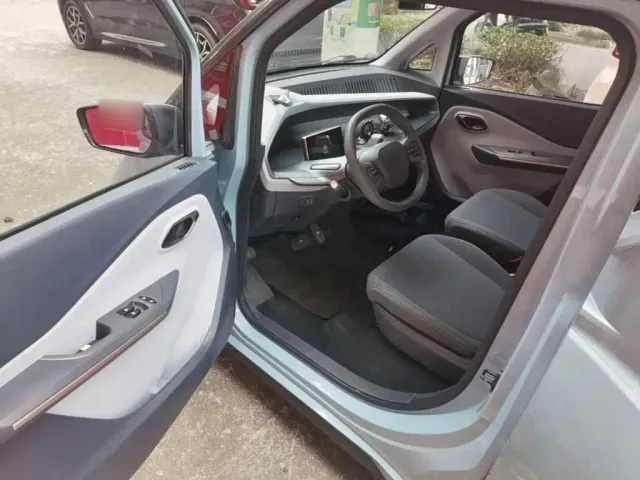Wuling NanoEV — Фото автомобиля 15