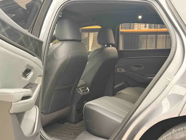BYD Qin L — Фото автомобиля 8