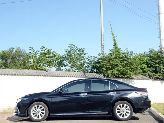Toyota Camry — Фото автомобиля 4
