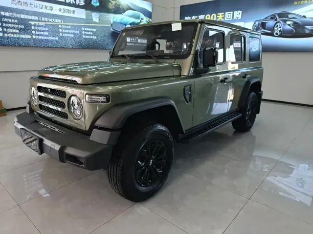 Фотография автомобиля — 212 T01
