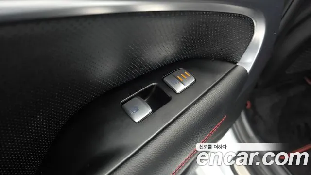 Genesis G70 Новый G70 Бензин 2.5T 2WD — Фото автомобиля 19