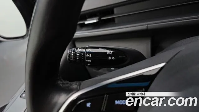 Hyundai Staria Staria 4WD Tourer 11 мест — Фото автомобиля 16
