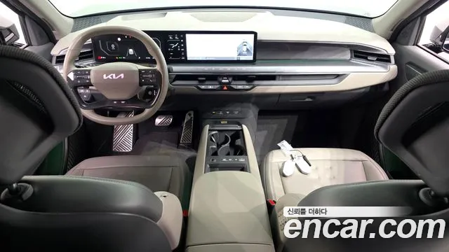 Kia EV9 — Фото автомобиля 10