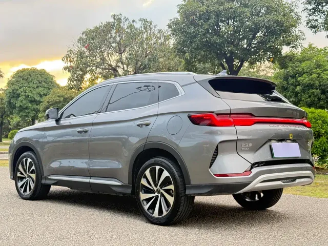 BYD Song PLUS — Фото автомобиля 16