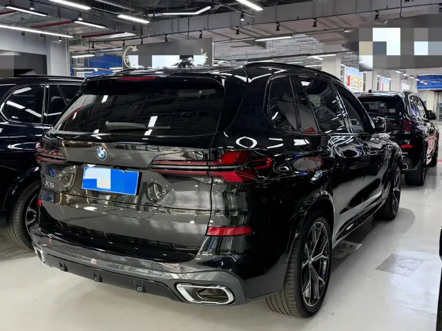 BMW X5 — Фото автомобиля 14