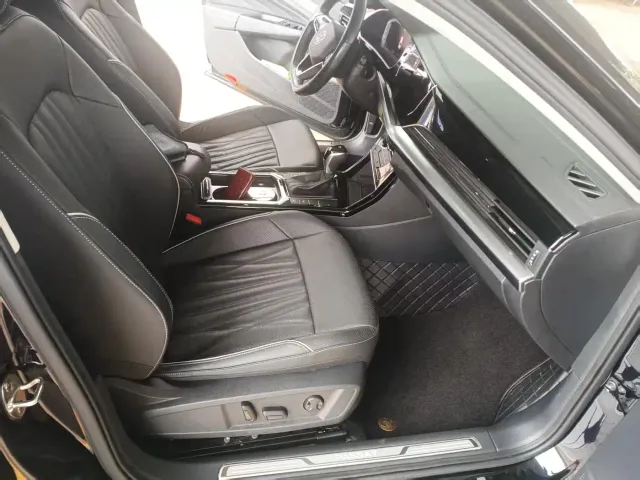 Volkswagen Passat — Фото автомобиля 6