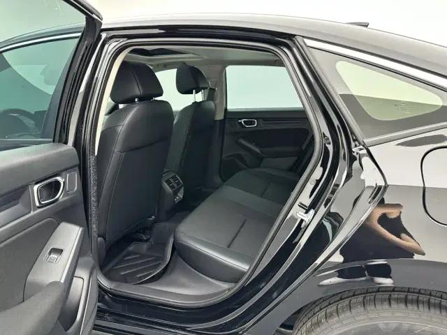 Honda Civic — Фото автомобиля 18