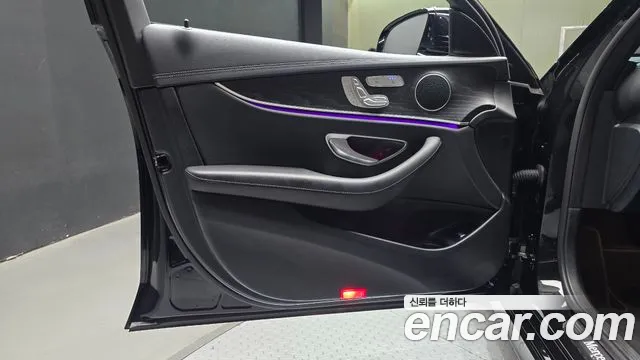Mercedes-Benz E-Class W213 — Фото автомобиля 13