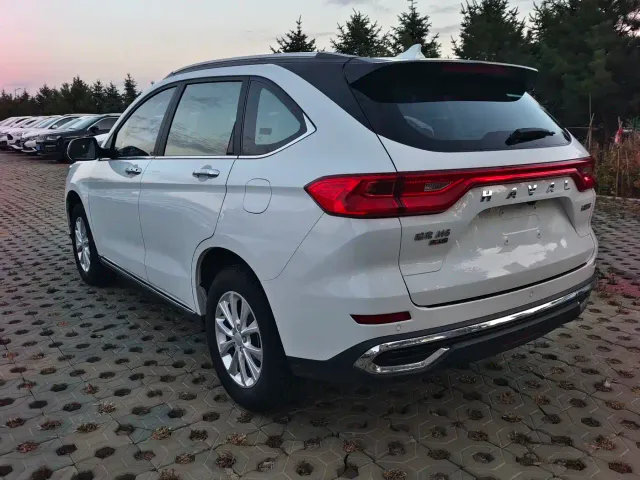 Haval M6 — Фото автомобиля 7
