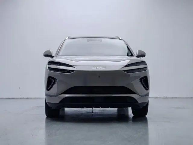 BYD Sealion 06 — Фото автомобиля 2