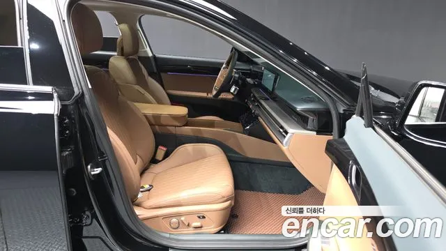 Hyundai Grandeur GN7 — Фото автомобиля 11