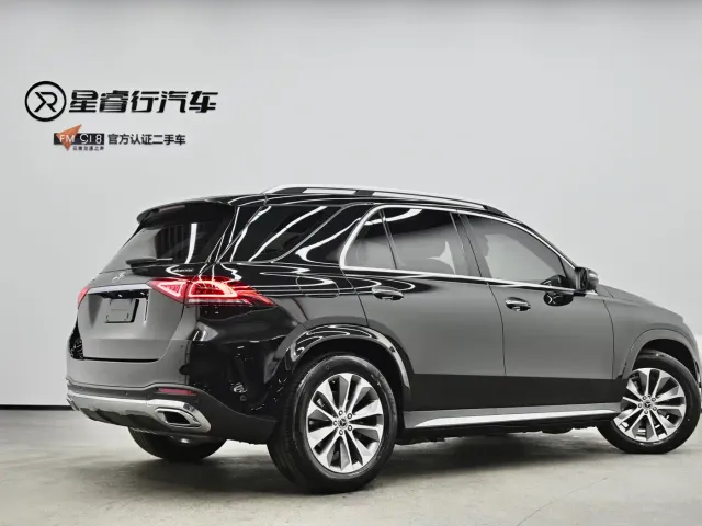 Mercedes-Benz GLE-Class — Фото автомобиля 2