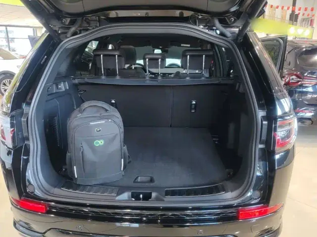 Land Rover Discovery Sport — Фото автомобиля 18